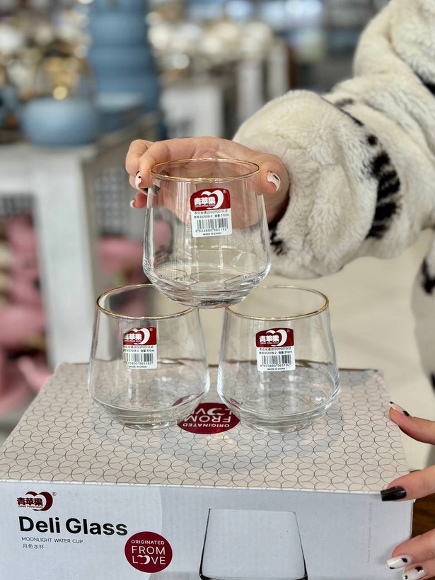 نیملیوان لب طلایی Deli Glass مدل Originated From Love | لوکس و چشمنواز