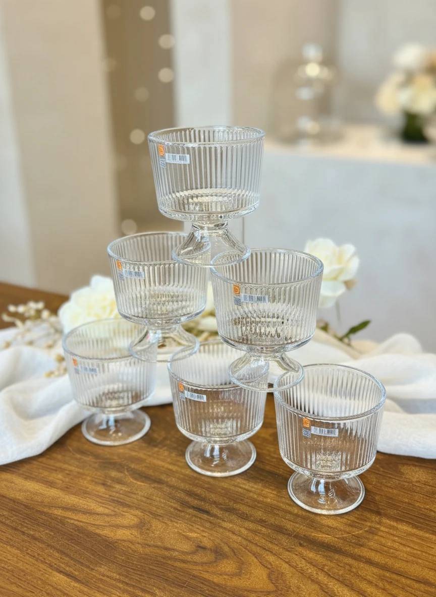 بستنی خوری شیاردار پایه کوتاه Deli Glass | ظروف پذیرایی لوکس و مدرن