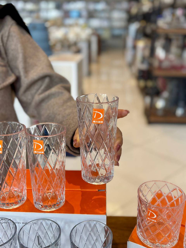 لیوان و نیملیوان شیشهای Deli Glass طرح لوزی (وارداتی)
