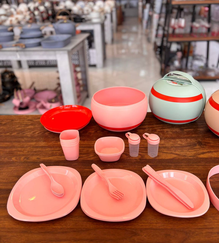 ست پیکنیک ۴۰ پارچه ۴ نفره وارداتی کد KIT-1626